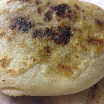 La Carreta - Pupusas revueltas - Salvadoran Near Me - Thousand Oaks, California La Carreta - Pupusas revueltas - Salvadoran Near Me - Thousand Oaks, California