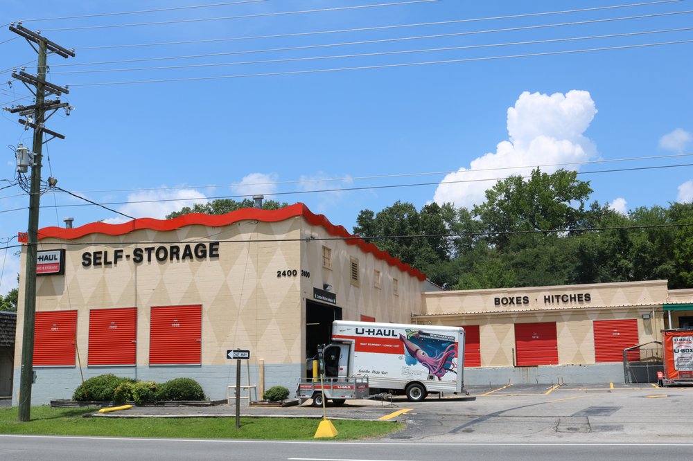 UHAUL MOVING & STORAGE OF DANVILLE Updated August 2024 21 Photos 2400 Riverside Dr