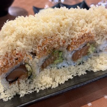 Soho Sushi - I don't remember what this was called. Had salmon. Spicy crab. Avocado and an abundance of tempura flakes. So good! - Japanese Near Me - Rancho Cordova, California Soho Sushi - I don't remember what this was called. Had salmon. Spicy crab. Avocado and an abundance of tempura flakes. So good! - Japanese Near Me - Rancho Cordova, California