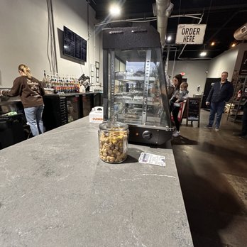 Pale Horse Coffee - Coffee Roasteries Near Me - Chesapeake, Virginia