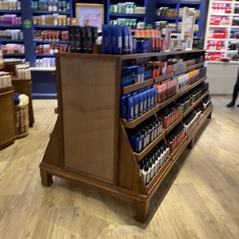 Bath & Body Works - Cosmetics & Beauty Supply Near Me - Schaumburg, Illinois