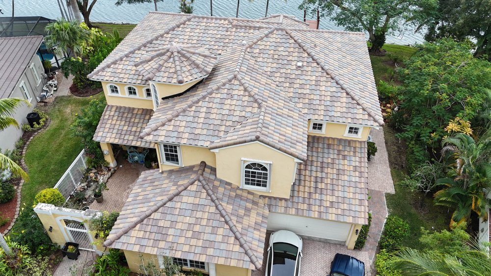 Slide of Gold Coast Construction