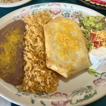 El Ranchero Chido - Chimichanga lunch menu. - Mexican Near Me - Omak, Washington El Ranchero Chido - Chimichanga lunch menu. - Mexican Near Me - Omak, Washington