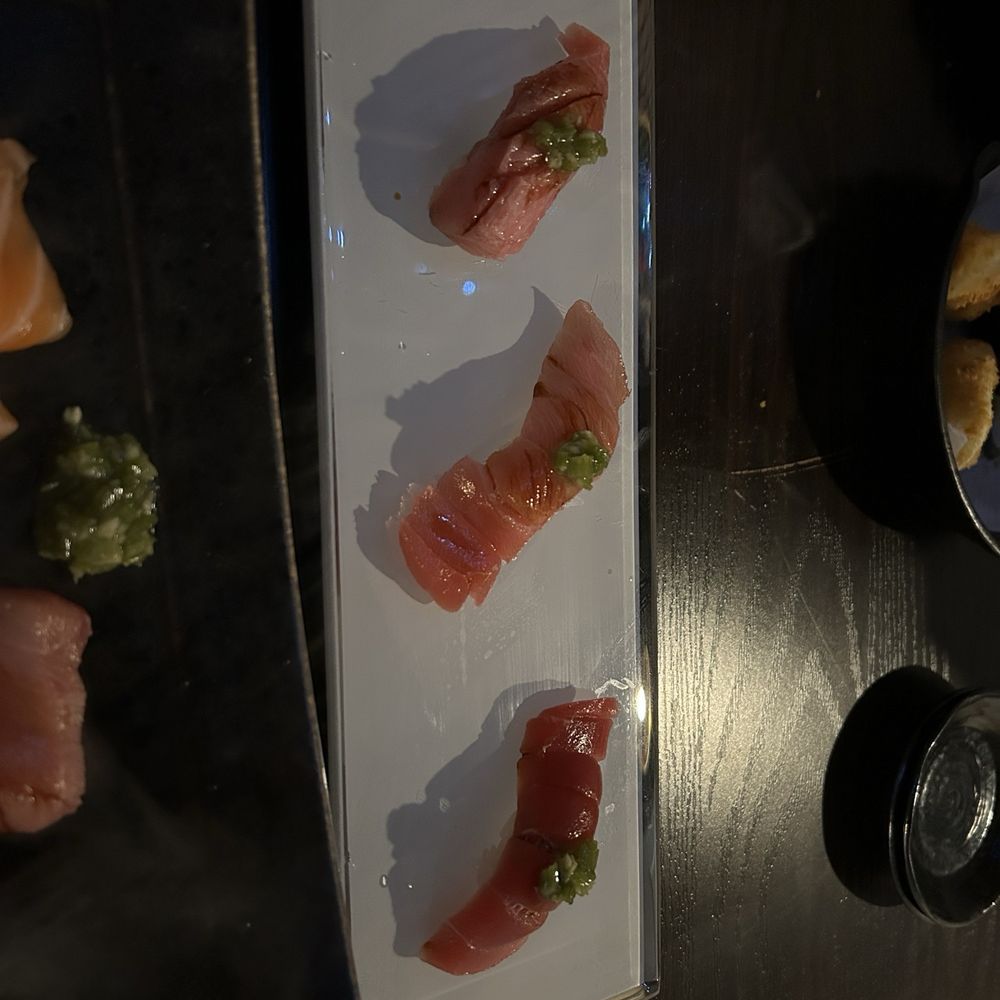 Akashiro - Toro set that starts off omakase - Sushi Bars Near Me - Fullerton, California