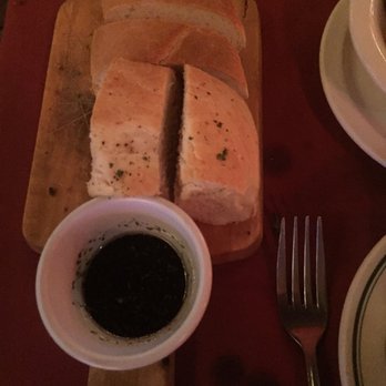 Sol Grill - Warm soft breat with pesto/olive oil - New American Near Me - Newport Beach, California