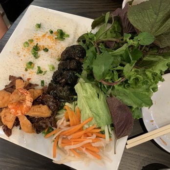 Pho So 1 - Sticky noodle with shrimp ball pork and betel leaf beef - Vietnamese Near Me - Quincy, Massachusetts Pho So 1 - Sticky noodle with shrimp ball pork and betel leaf beef - Vietnamese Near Me - Quincy, Massachusetts