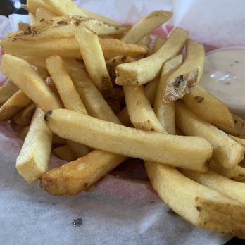 Colins Cantina - Basket of fries- 3/5 - Mexican Near Me - Puerto Peñasco, SON Colins Cantina - Basket of fries- 3/5 - Mexican Near Me - Puerto Peñasco, SON