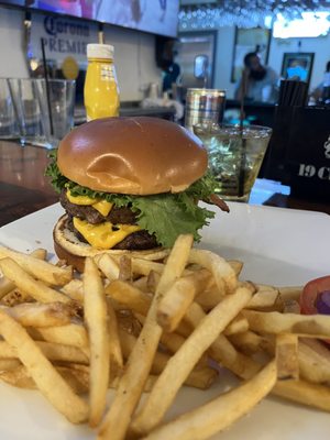 THE EAGLE’S NEST RESTAURANT - 45 Photos & 22 Reviews - 10880