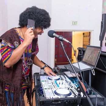 Gaines Entertainment Services - Theme parties!? Uh YAAAH! :) - DJs Near Me Gaines Entertainment Services - Theme parties!? Uh YAAAH! :) - DJs Near Me