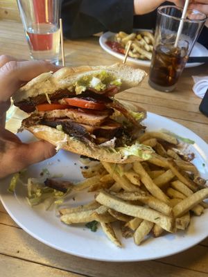 Lighthouse Restaurant & Bar by null