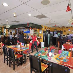 La Casa De Las Baleadas 2 - Inside