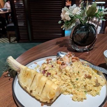 Star Leaf - Pineapple Fried Rice - Asian Fusion Near Me - Pasadena, California