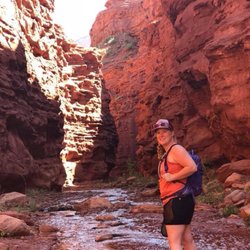 Go2 Guides - Our MJ canyon tour. One of Moab's favorite slot canyons.