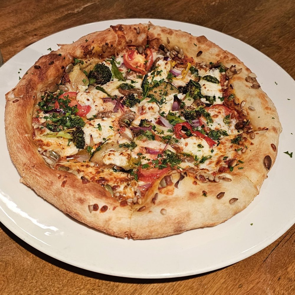 Bistro 1640 - Rapini pizza - French Near Me - Quebec City, Quebec Bistro 1640 - Rapini pizza - French Near Me - Quebec City, Quebec
