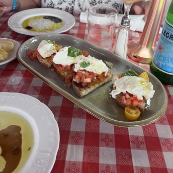 Il Pastaiolo - Bruschetta + burrata - Italian Near Me - Miami Beach, Florida
