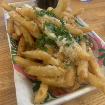 Pig Ate My Pizza - Nouvelle fries - Brewpubs Near Me - Robbinsdale, Minnesota