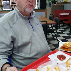 Chicken and pops