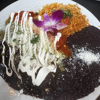 El Tule Authentic Mexican and Peruvian Restaurant - Tres colores Enchilada - Mexican Near Me - Lambertville, New Jersey El Tule Authentic Mexican and Peruvian Restaurant - Tres colores Enchilada - Mexican Near Me - Lambertville, New Jersey