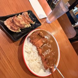 Gyoza 4 Pieces & 22. Chicken Katsu Curry Rice Gyoza 4 Pieces & 22. Chicken Katsu Curry Rice
