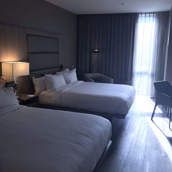 AC Hotel Boston Downtown - Very nice room - Hotels Near Me - Boston, Massachusetts