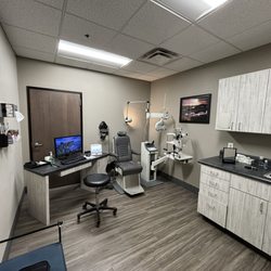 Chandler Eyecare - One of the exam rooms