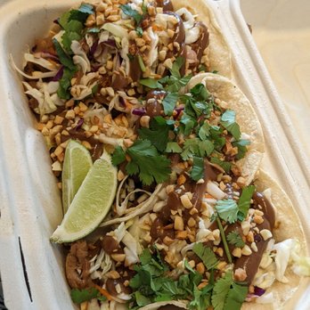 Earth Aloha Eats - Thai chicken tacos - Food Trucks Near Me - Honolulu, Hawaii Earth Aloha Eats - Thai chicken tacos - Food Trucks Near Me - Honolulu, Hawaii