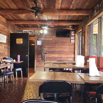 Mrs B’s Home Cooking - Seating. - Soul Food Near Me - Montgomery, Alabama Mrs B’s Home Cooking - Seating. - Soul Food Near Me - Montgomery, Alabama