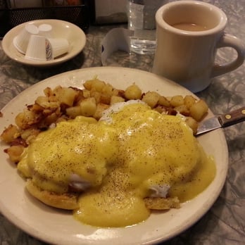 Henrys Diner - Eggs Benny - Diners Near Me - Burlington, Vermont
