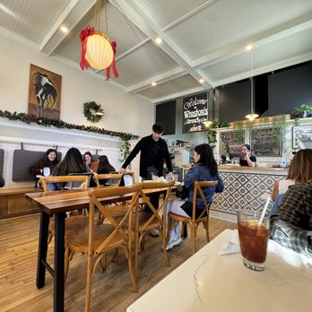 Winston’s Brunch Place - Pleasant place. - Breakfast & Brunch Near Me - Pacific Grove, California