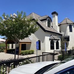 Donati Family Vineyard - Outside
