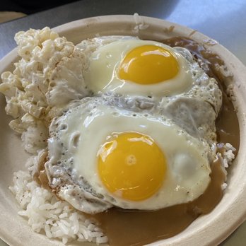 Rainbow Drive-In - Loco Moco Plate - Hawaiian Near Me - Honolulu, Hawaii