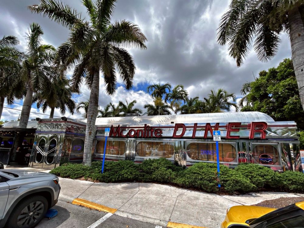 Moonlite Diner