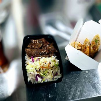 The Rice Guy - Teriyaki short ribs and egg rolls - Food Trucks Near Me The Rice Guy - Teriyaki short ribs and egg rolls - Food Trucks Near Me