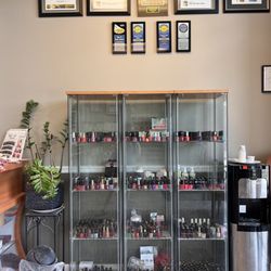 Tips & Toes Salon