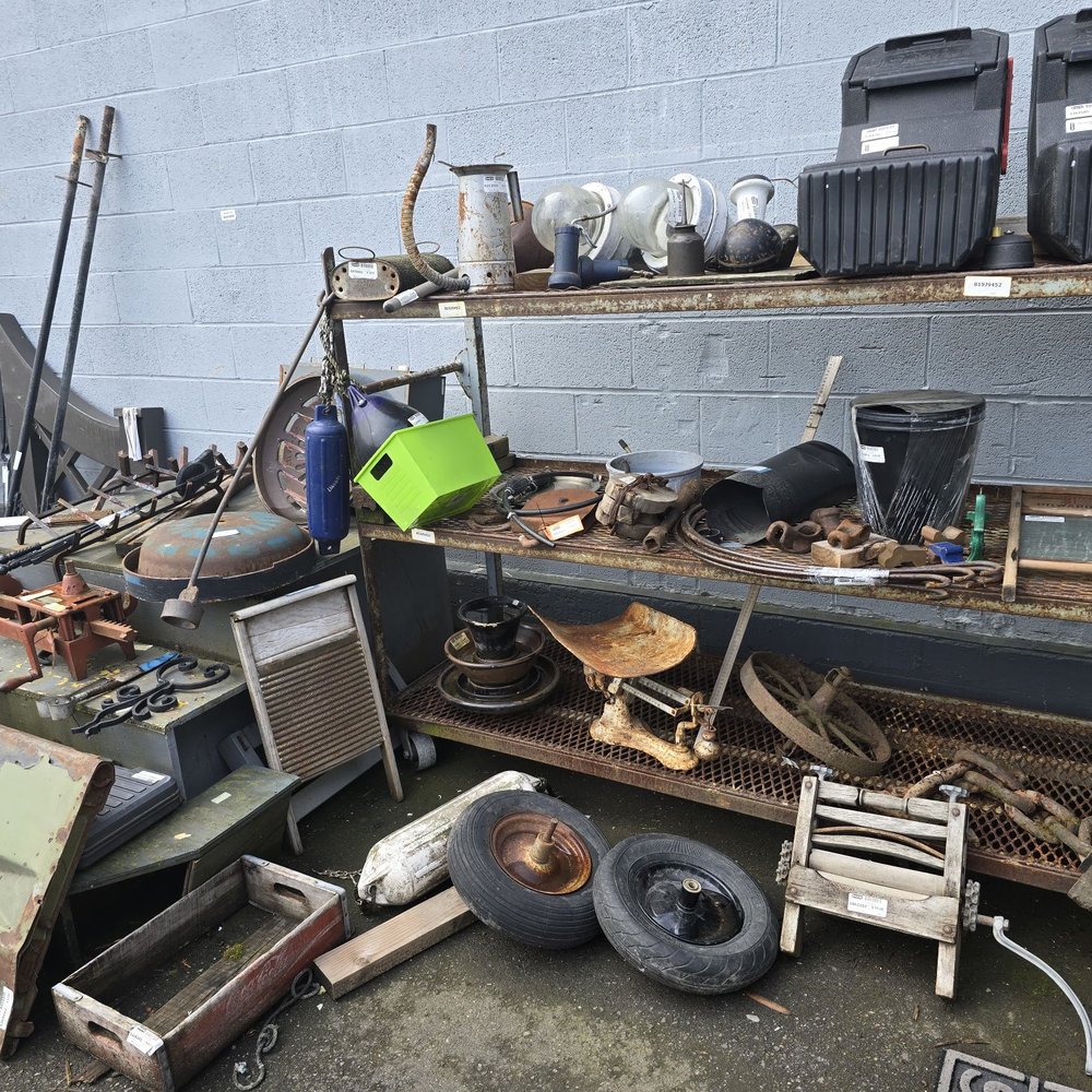 Second Use Building Materials - Loll, There are old nostalgic things. - Building Supplies Near Me - Seattle, Washington Second Use Building Materials - Loll, There are old nostalgic things. - Building Supplies Near Me - Seattle, Washington
