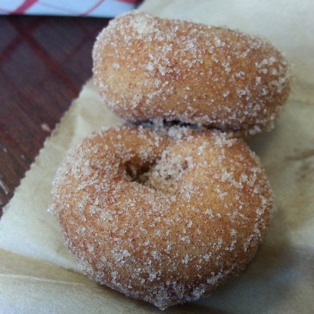 Mama's Donut Bites - Apple cider donuts (soft and sugary!) - Donuts Near Me Mama's Donut Bites - Apple cider donuts (soft and sugary!) - Donuts Near Me