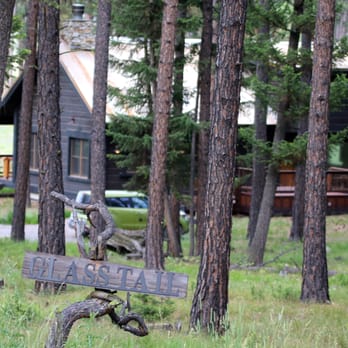 Paws Up Ranch - The cabin I stayed in -- loved the KIA for getting around the place! - Resorts Near Me - Greenough, Montana
