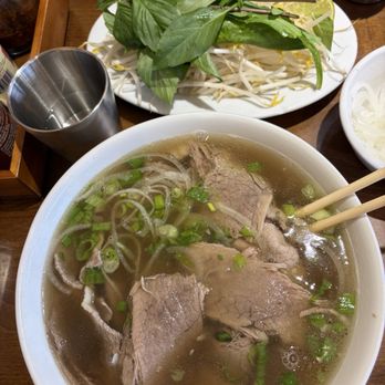 GẠO - Vietnamese Cusine - Pho with rare beef and brisket - Vietnamese Near Me - Madison Heights, Michigan