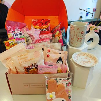 Shopify NY - Bokksu x Hello Kitty Collab Subscription Box - Makerspaces Near Me - New York, New York Shopify NY - Bokksu x Hello Kitty Collab Subscription Box - Makerspaces Near Me - New York, New York