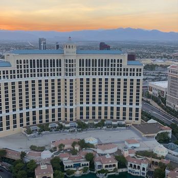 Eiffel Tower Viewing Deck - Sunset - Amusement Parks Near Me - Las Vegas, Nevada