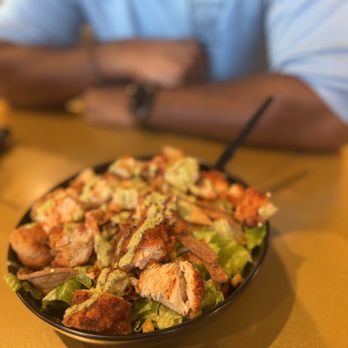 Houston TX Hot Chicken - Southwest salad - Chicken Shop Near Me - Bakersfield, California Houston TX Hot Chicken - Southwest salad - Chicken Shop Near Me - Bakersfield, California