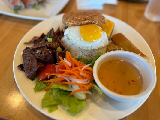 Bốn Mùa | Vietnamese Restaurant by null