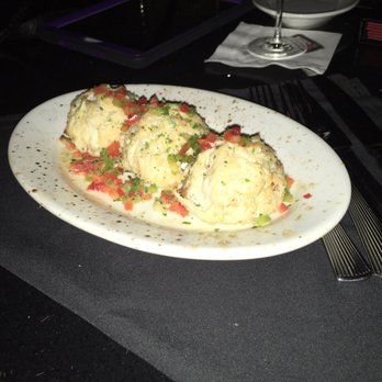 Ruth's Chris Steak House - Sizzling blue crab cakes - Steakhouses Near Me - El Paso, Texas Ruth's Chris Steak House - Sizzling blue crab cakes - Steakhouses Near Me - El Paso, Texas