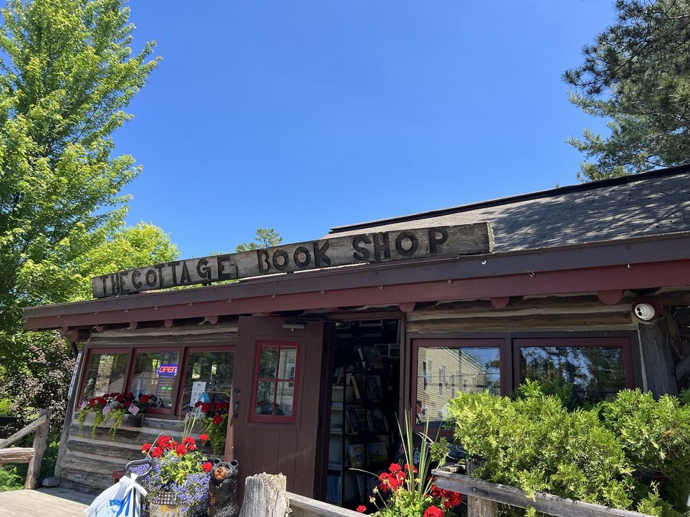 The Cottage Book Shop Logo