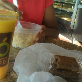 Gourmet Express - Mac n Cheese and Mango Smoothie - Delis Near Me - Pelham, New York Gourmet Express - Mac n Cheese and Mango Smoothie - Delis Near Me - Pelham, New York