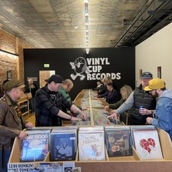 Vinyl Cup Records - Cedar Falls - Browsing our curated selection!
