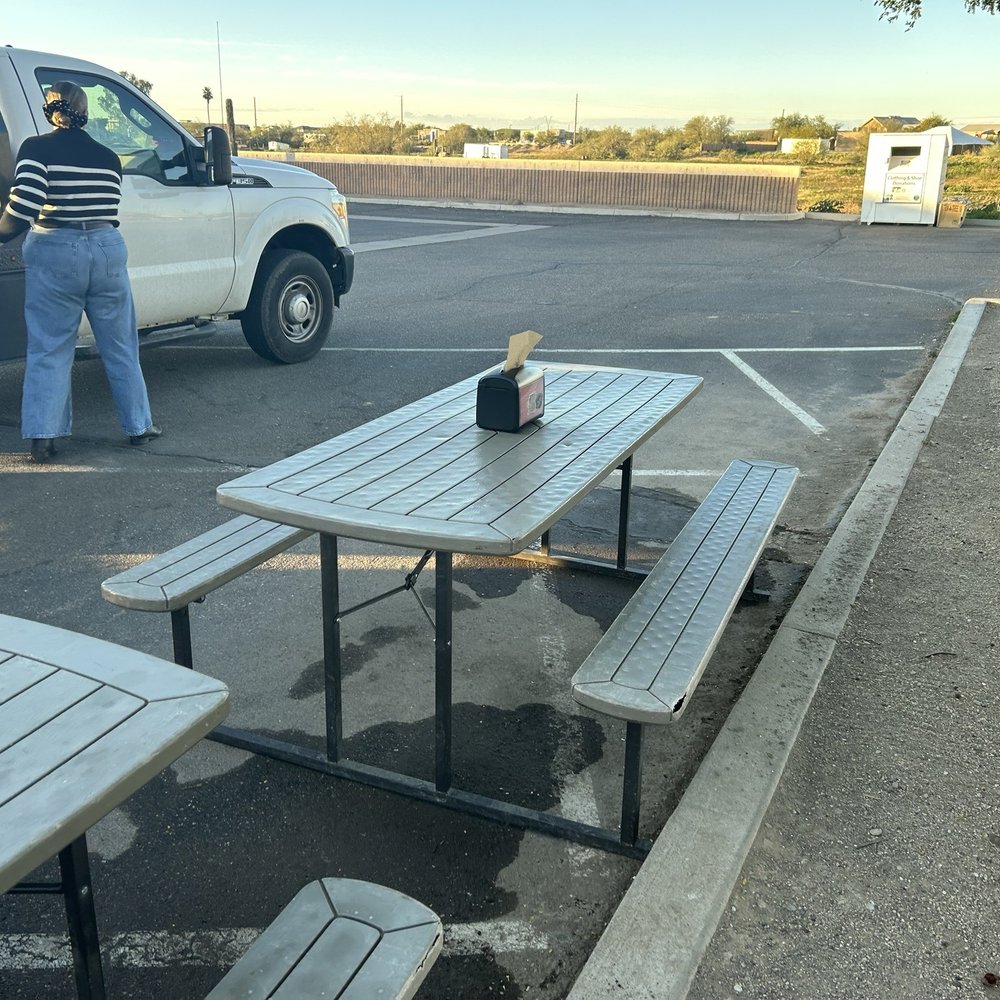 Tacos86 - Seating - Food Trucks Near Me - Queen Creek, Arizona Tacos86 - Seating - Food Trucks Near Me - Queen Creek, Arizona