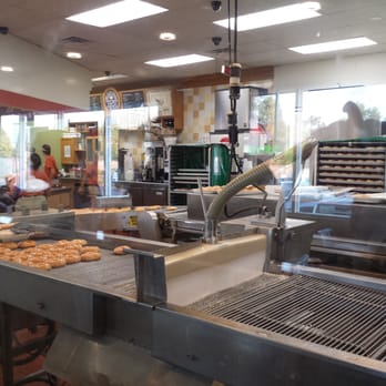 Krispy Kreme - Donuts in the making - Donuts Near Me - Gardena, California