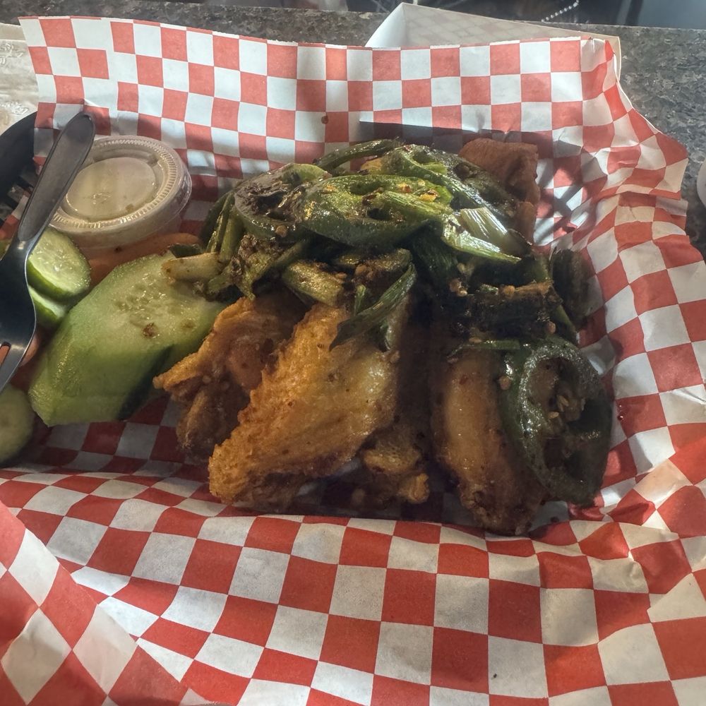 Tom Cat Bar & Grill - Wangs! - Dive Bars Near Me - San Diego, California Tom Cat Bar & Grill - Wangs! - Dive Bars Near Me - San Diego, California