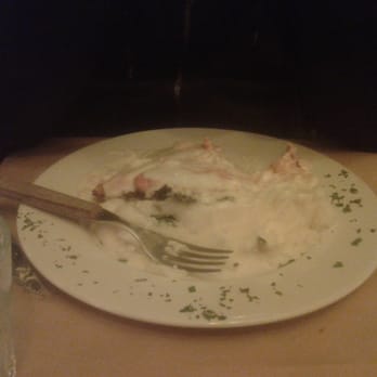 Alaparrilla - Salmón con puré de Papas aromatizado con hierbas. - Argentine Near Me - Quilmes, C